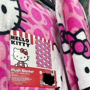 Hello kitty blanket